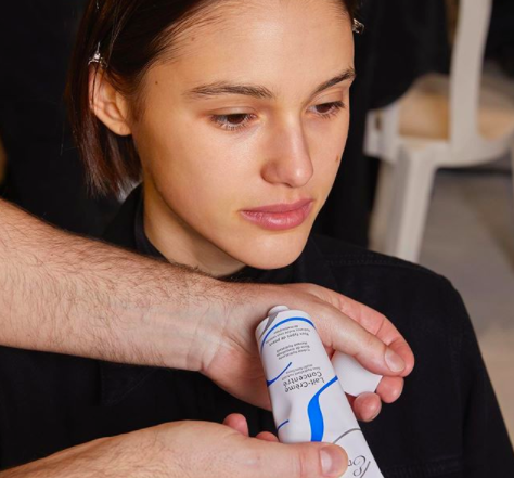 Lżejsza wersja kremu pod makijaż Embryolisse Lait Creme Concentre