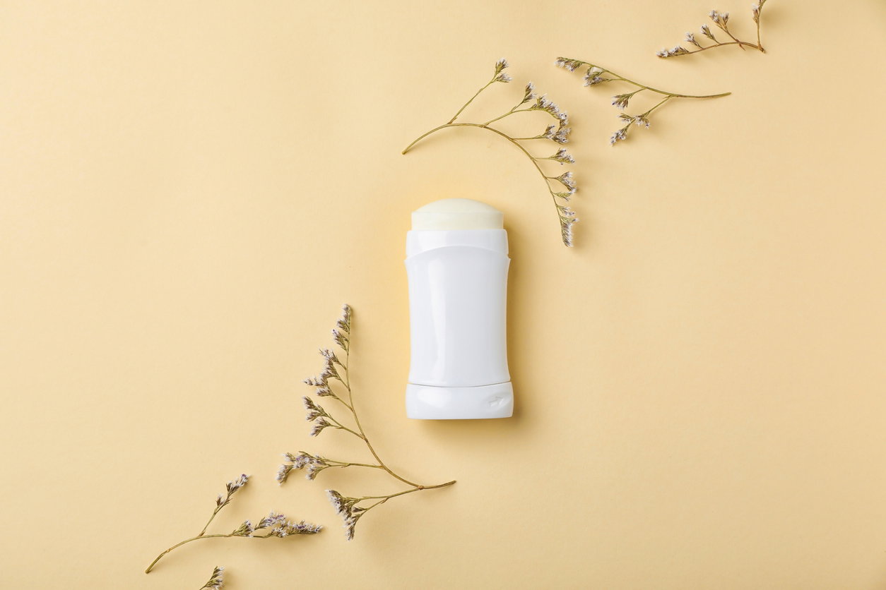 dezodorant czy antyperspirant