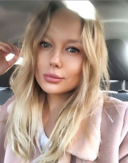 jagoda judzińska selfie