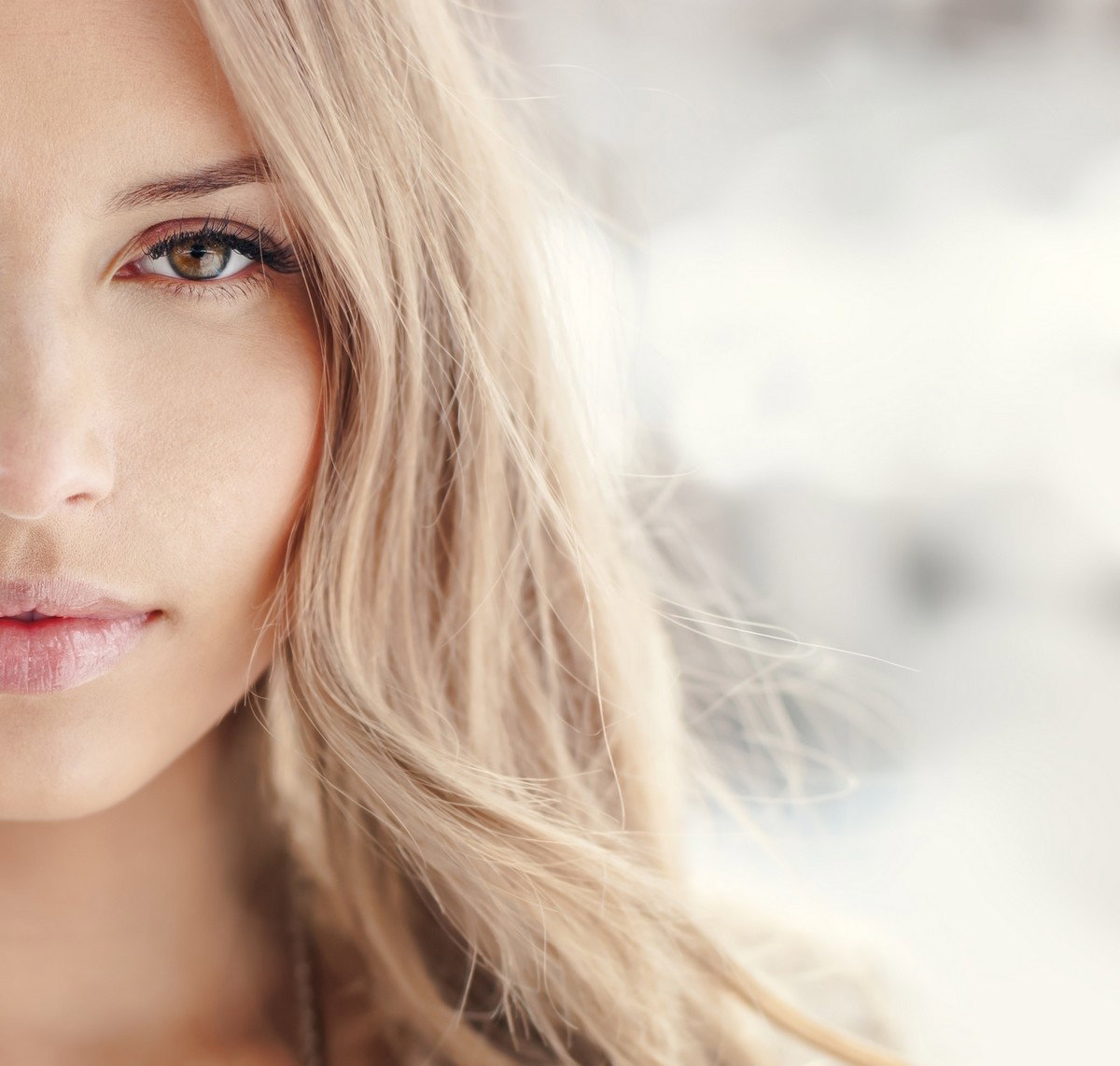 blond