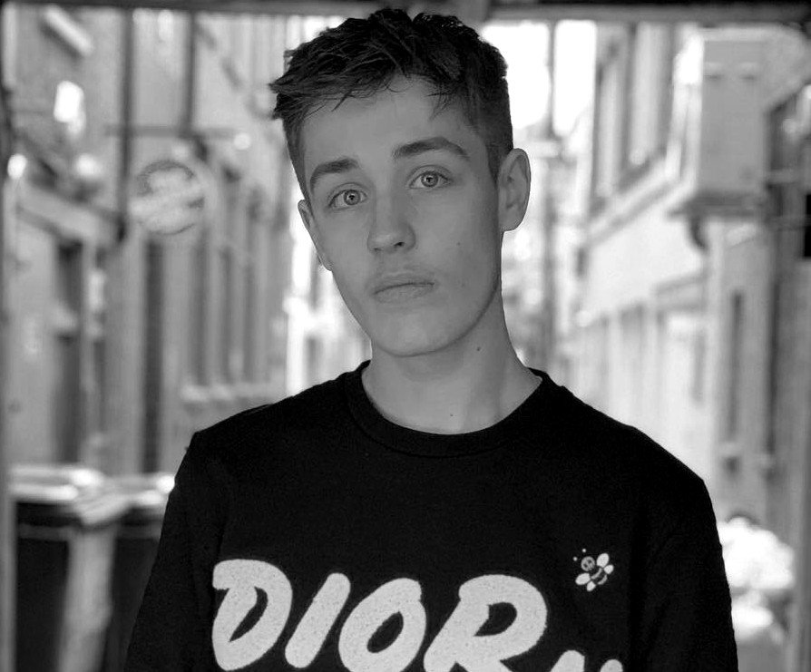 Nie żyje Archie Lyndhurst. Znany aktor miał zaledwie 19 lat