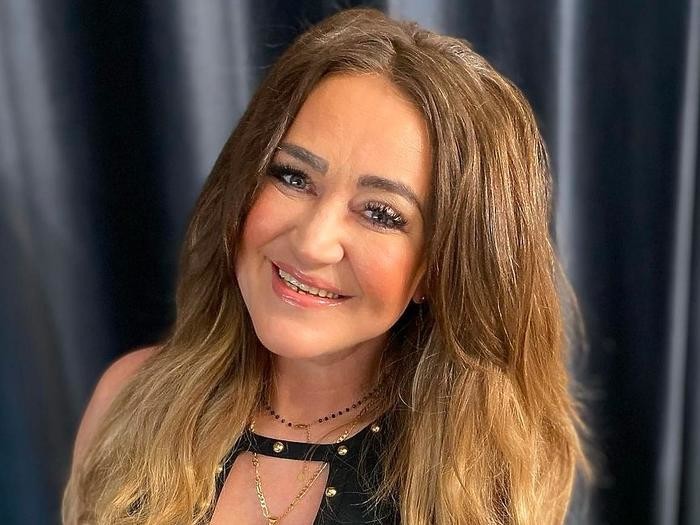 Agnieszka Kotońska z „Gogglebox” zmieniła fryzurę. W nowym kolorze włosów i z grzywką jest nie do poznania