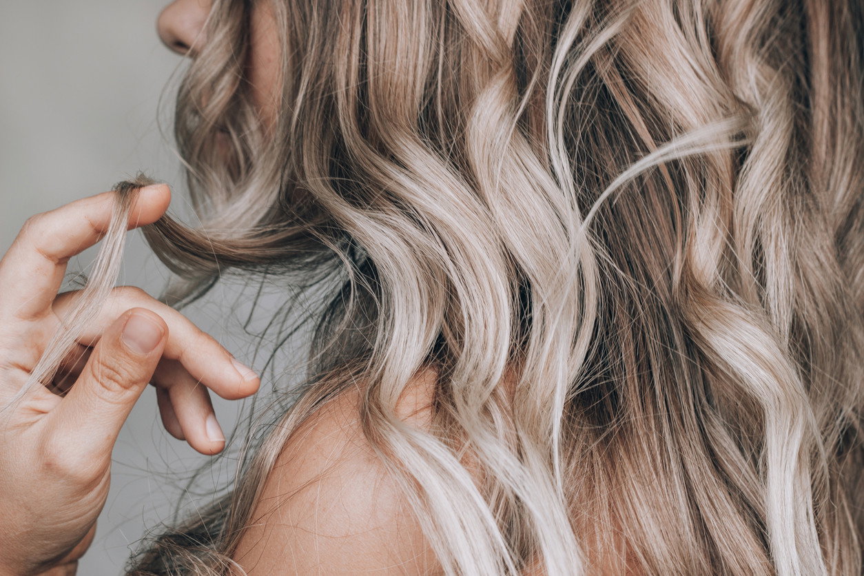 sombre blond