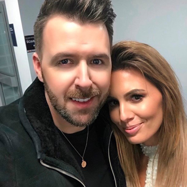Grzegorz Hyży miał dostać prawie pół miliona dotacji z funduszu dla artystów. Agnieszka Hyży komentuje: „to żenująca sytuacja”