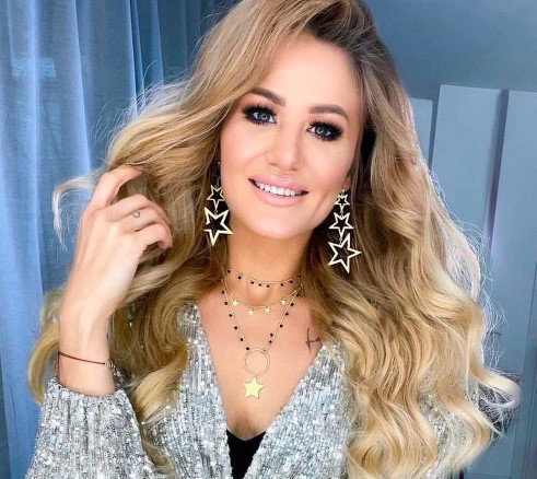 Ewa Mrozowska z „Gogglebox” pokazała intymne zdjęcia z mężem. Fani: "Cudownie razem wyglądacie"