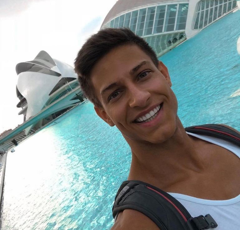 Mateusz Zacharczuk z "Love Island"