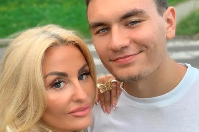 Dagmara Kaźmierska, Conan Kaźmierski "Królowe życia"