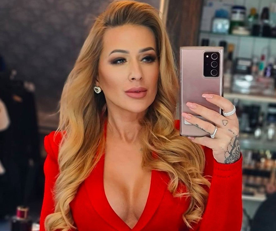 Sylwia Peretti "Królowe życia"