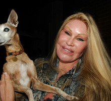 Jocelyn Wildenstein, znana jako „Kobieta Kot” ofiarą operacji plastycznych