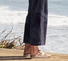 Klapki w stylu Birkenstock