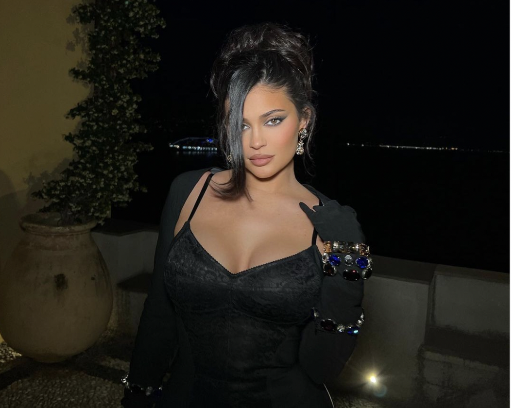 Kylie Jenner ma modne paznokcie na jesień 2022