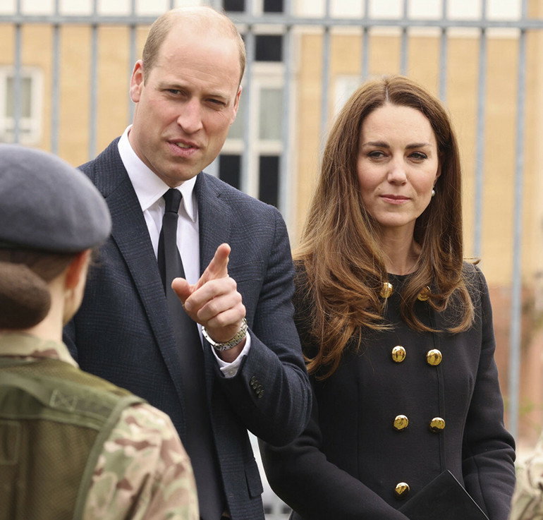 Książę William i księżna Kate w czarnych stylizacjach pierwszy raz po pogrzebie księcia Filipa