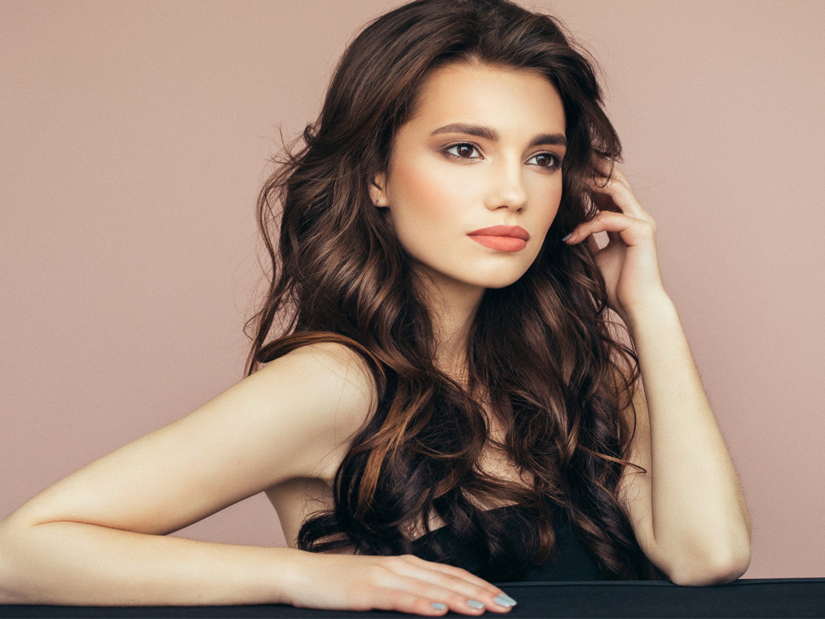 Trychologiczny peeling do skóry głowy za 17 zł oczyszcza i przyspiesza wzrost włosów