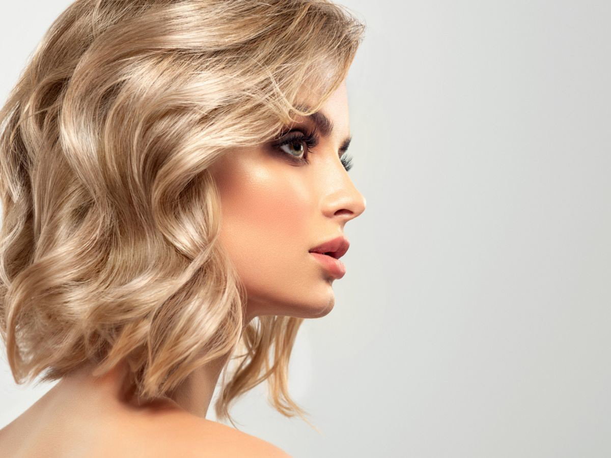 Słomkowy blond