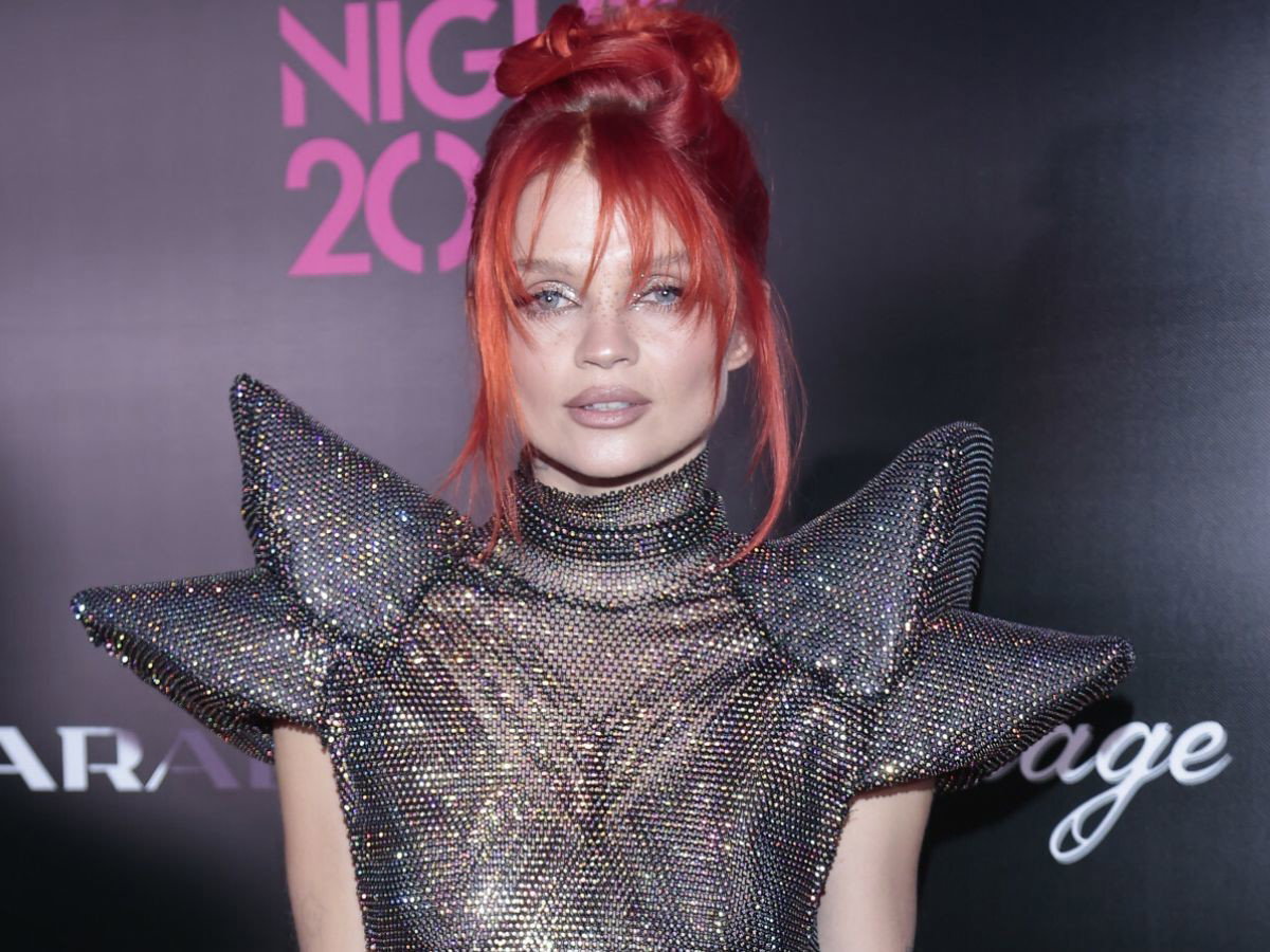 Margaret w przezroczystej stylizacji na Party Fashion Night