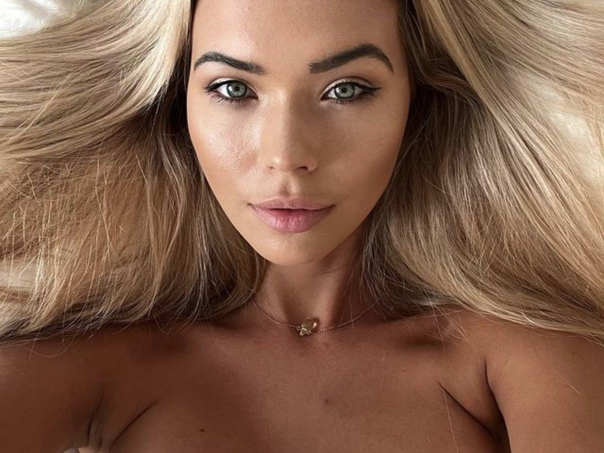 Sandra Kubicka z niedoskonałościami na ciele radzi sobie dzięki kremowi z retinolem do ciała od Nacomi