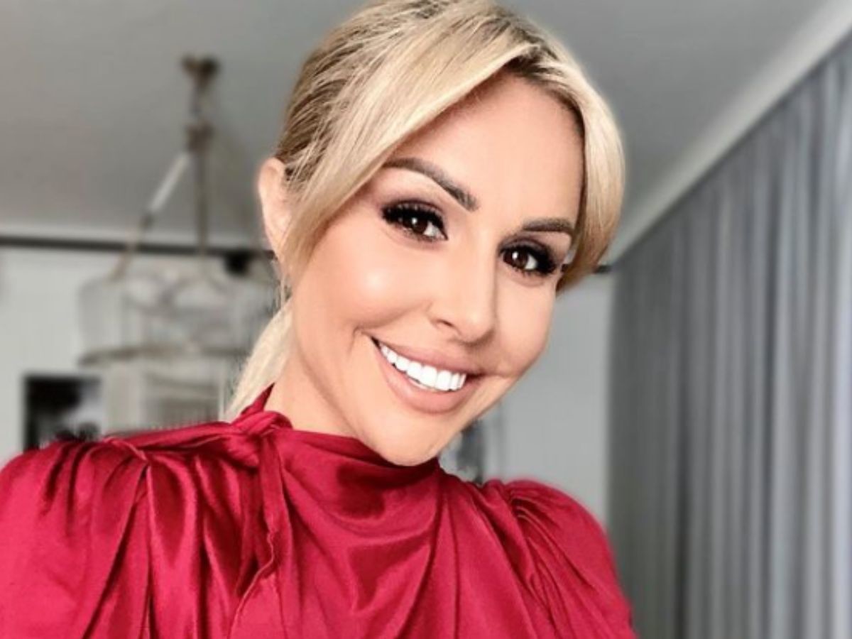 Blanka Lipińska ma podcięte dziąsła. Pokazała zdjęcia przed i po 4