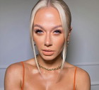 Kasia Dziurska z bronzerem na twarzy