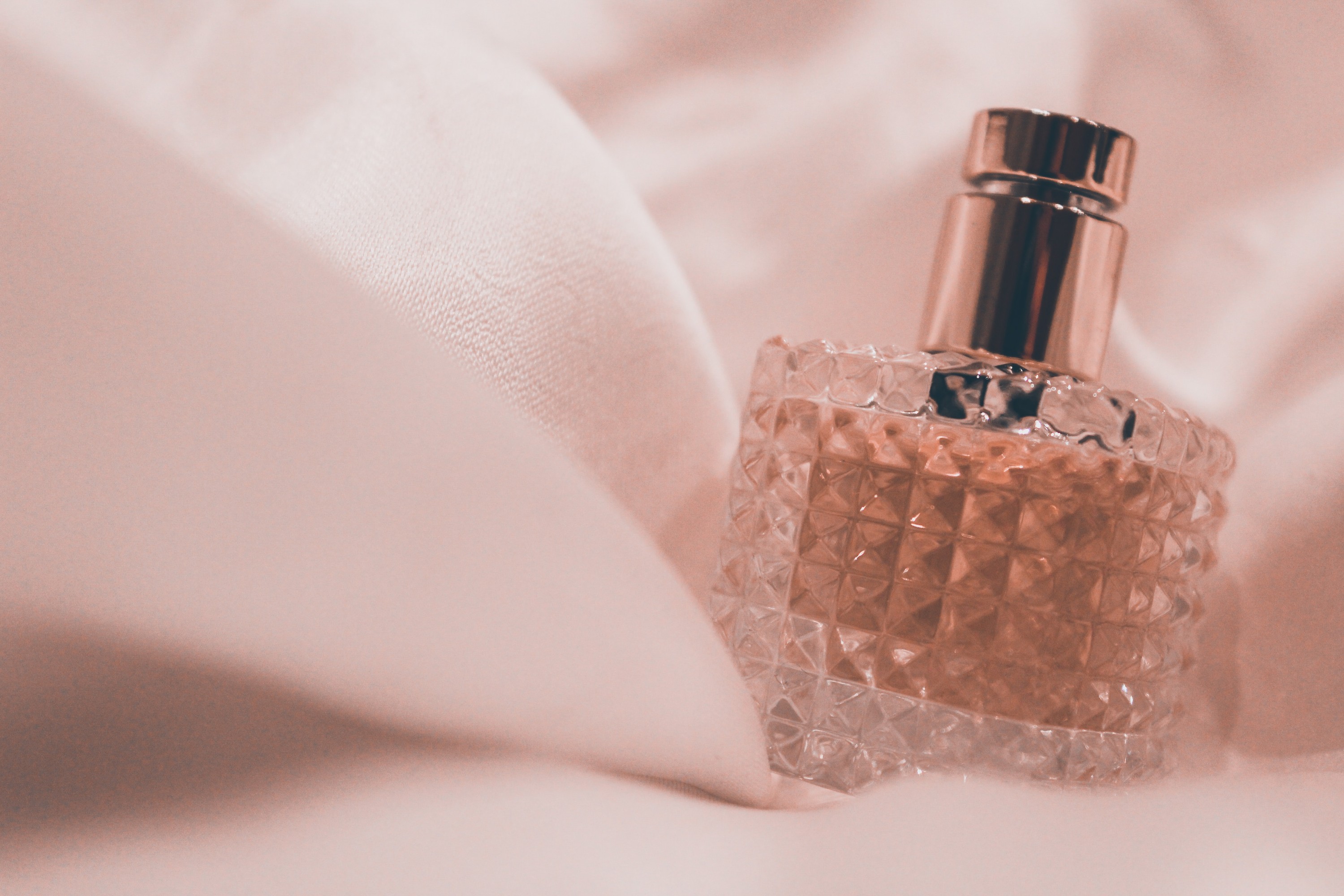 tanie perfumy z Rossmanna jak Viktor & Rolf