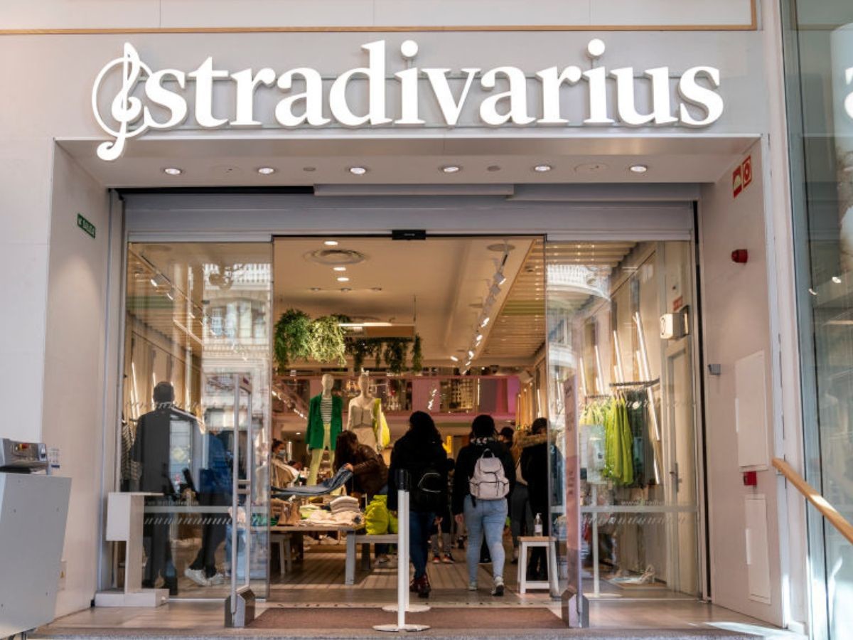 viralowa kurka biker ze Stradivariusa