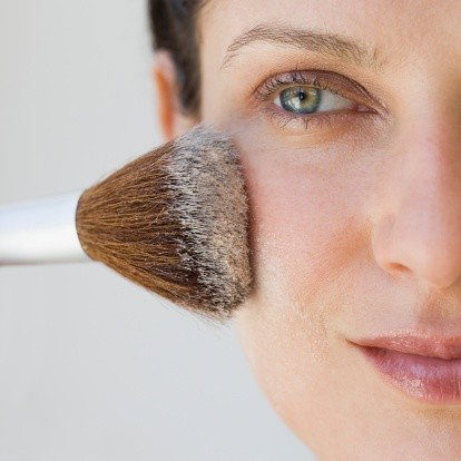 Matujący puder do twarzy Naturally Perfect od Miss Sporty