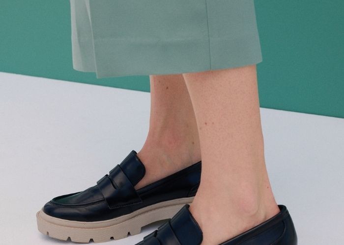 Reserved buty