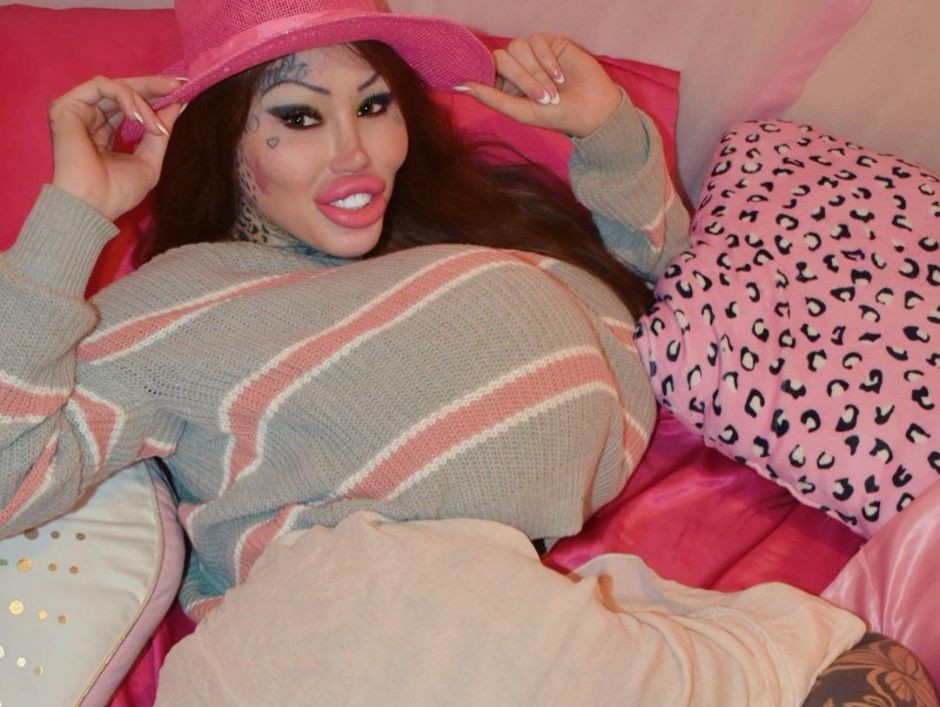 Kanadyjska influencerka, której pękł implant piersi