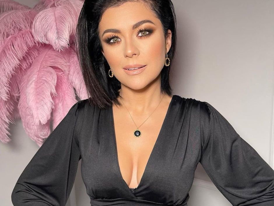 Modny manicure na wiosnę 2023 Kasi Cichopek: ballerina core