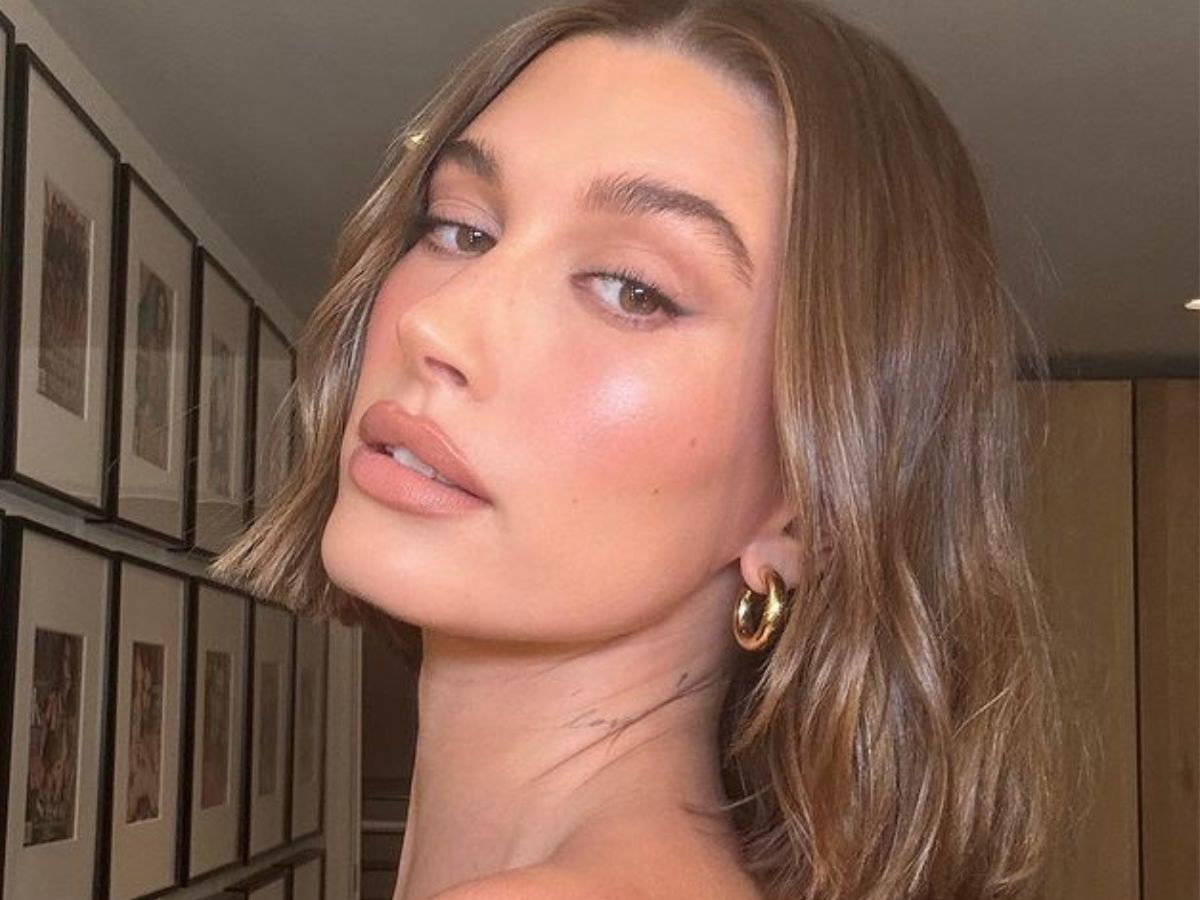Perłowe paznokcie Hailey Bieber