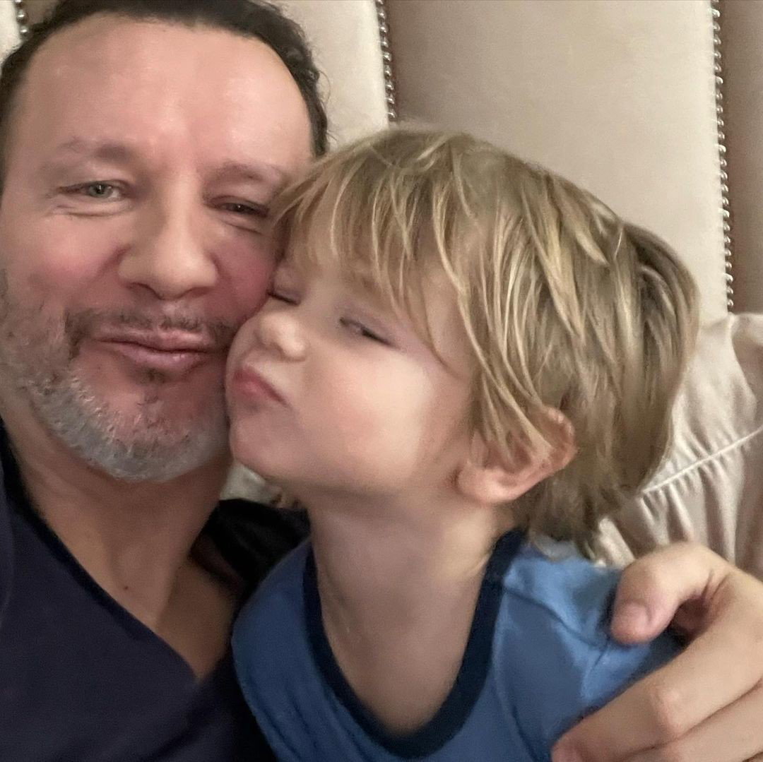 Radosław Majdan spędza poranek z Heniem