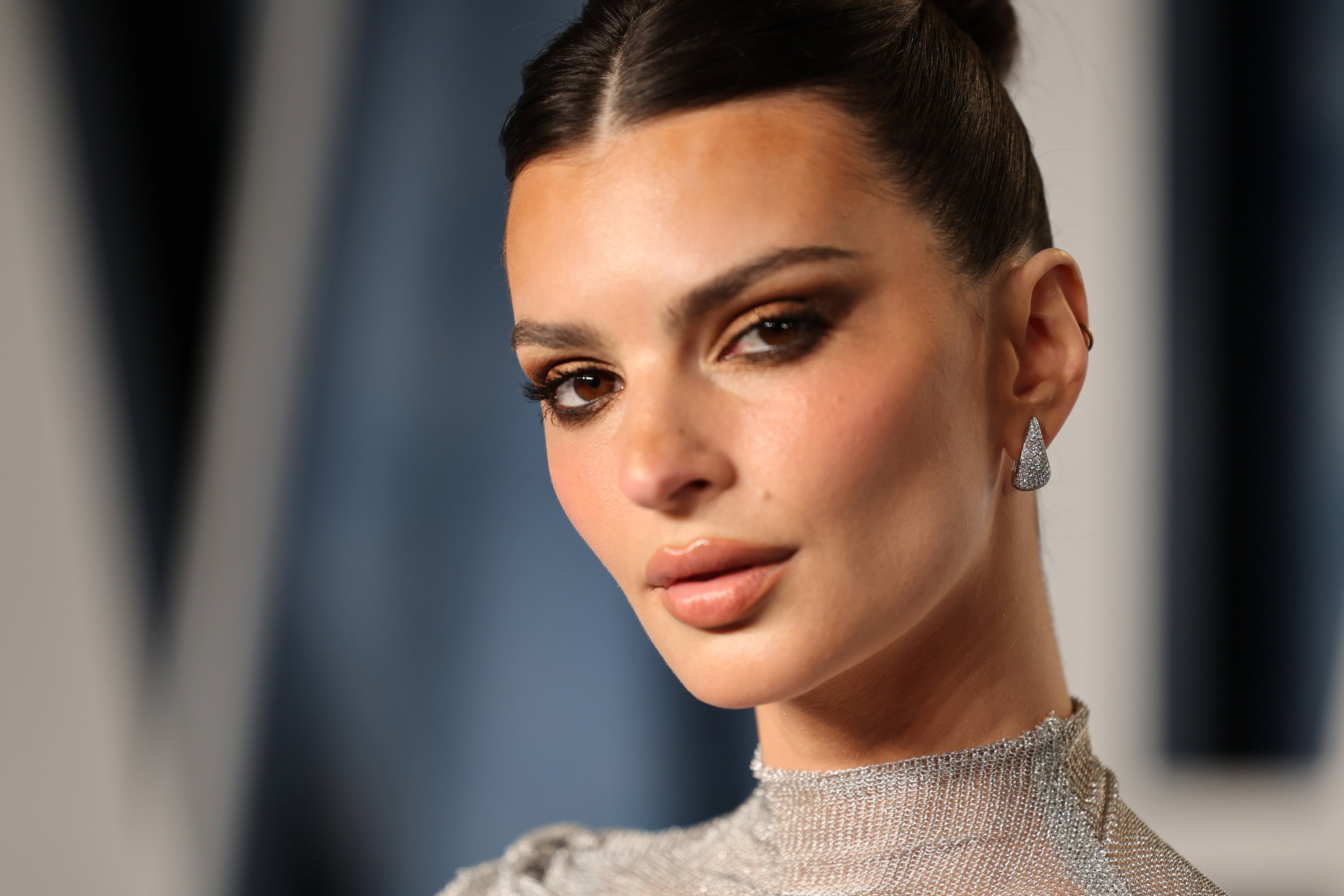 Emily Ratajkowski na afterparty po rozdaniu Oscarów, Vanity Fair