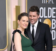 Hilary Swank urodziła bliźnięta