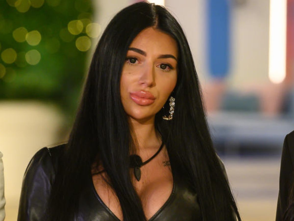 Love Island 7 Julia rozpuściła kwas z ust