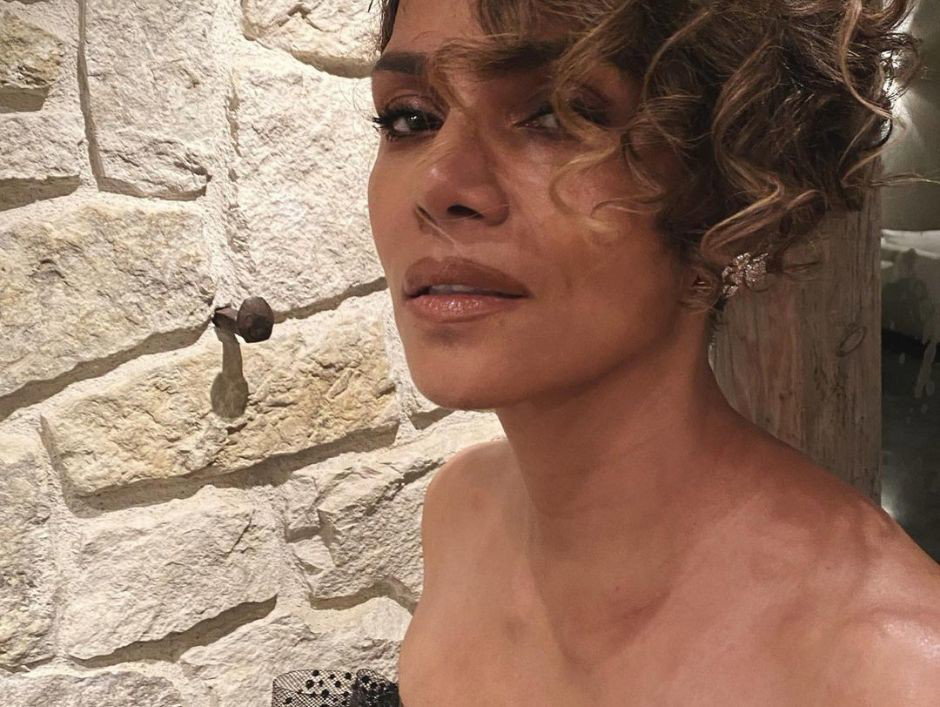 Halle Berry bez makijażu - aktorka opublikowała zdjęcie w wersji saute