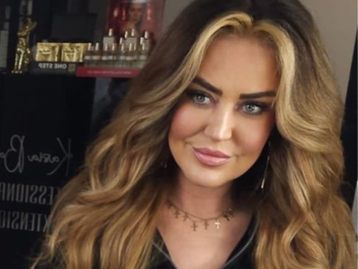 Gogglebox Agnieszka Kotońska pokazała formę na lato w odblaskowym bikini2