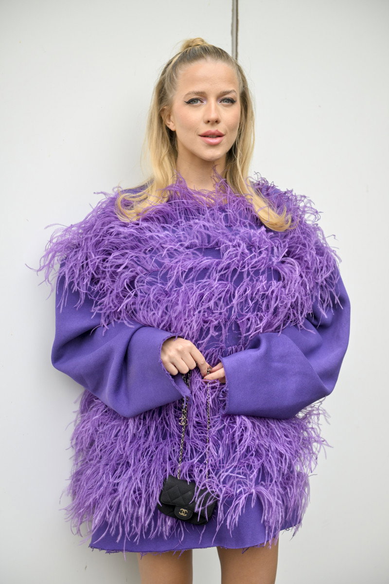 Jessica Mercedes - viralowe klapki na obcasie