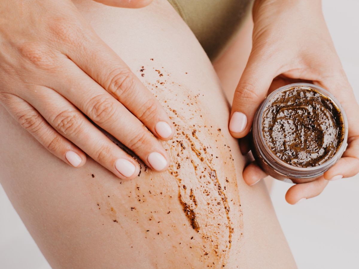 peeling kawowy z efektem shimmer