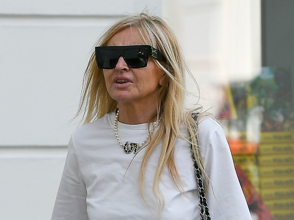 Monika Olejnik w modnych, wyszczuplających jeansach2