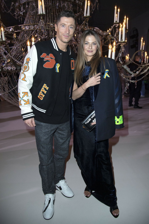 Anna i Robert Lewandowscy na pokazie Off-White w Pary?u