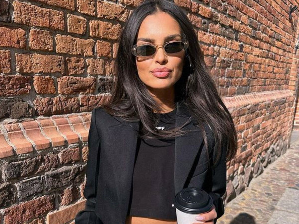 Eleganckie białe szorty w stylu Klaudii El Dursi