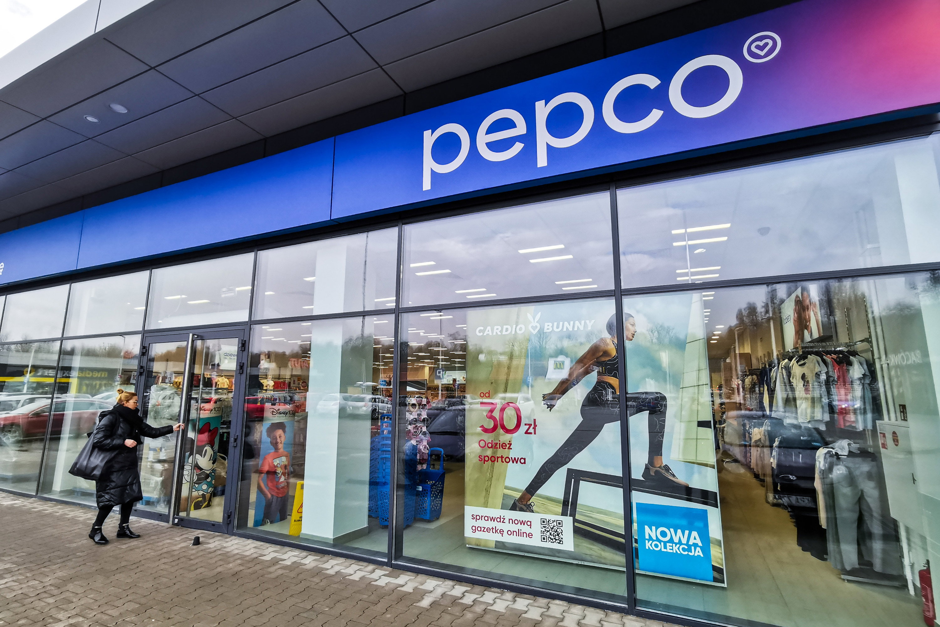 viralowa piżama satynowa z Pepco