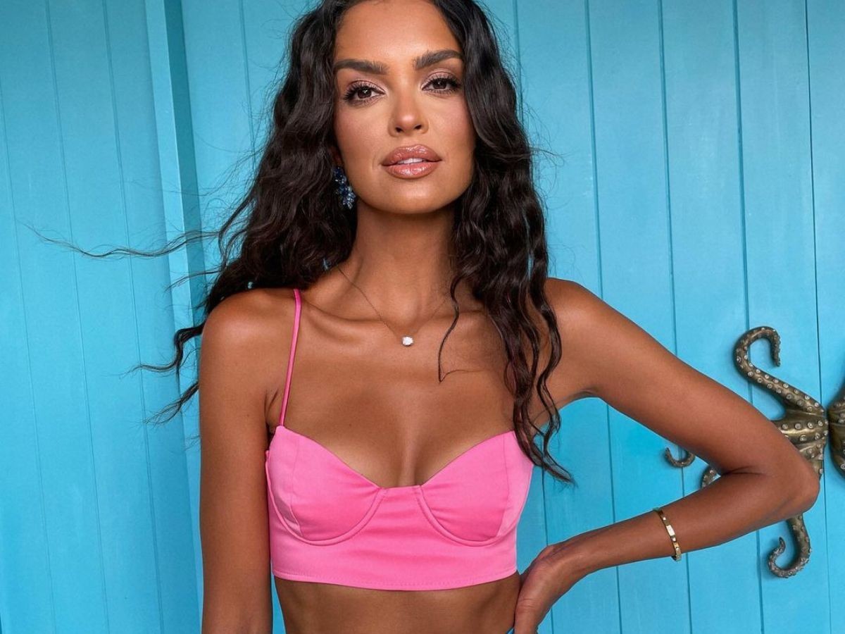 Klaudia El Dursi pokazała się w stylizacji z modną marynarką