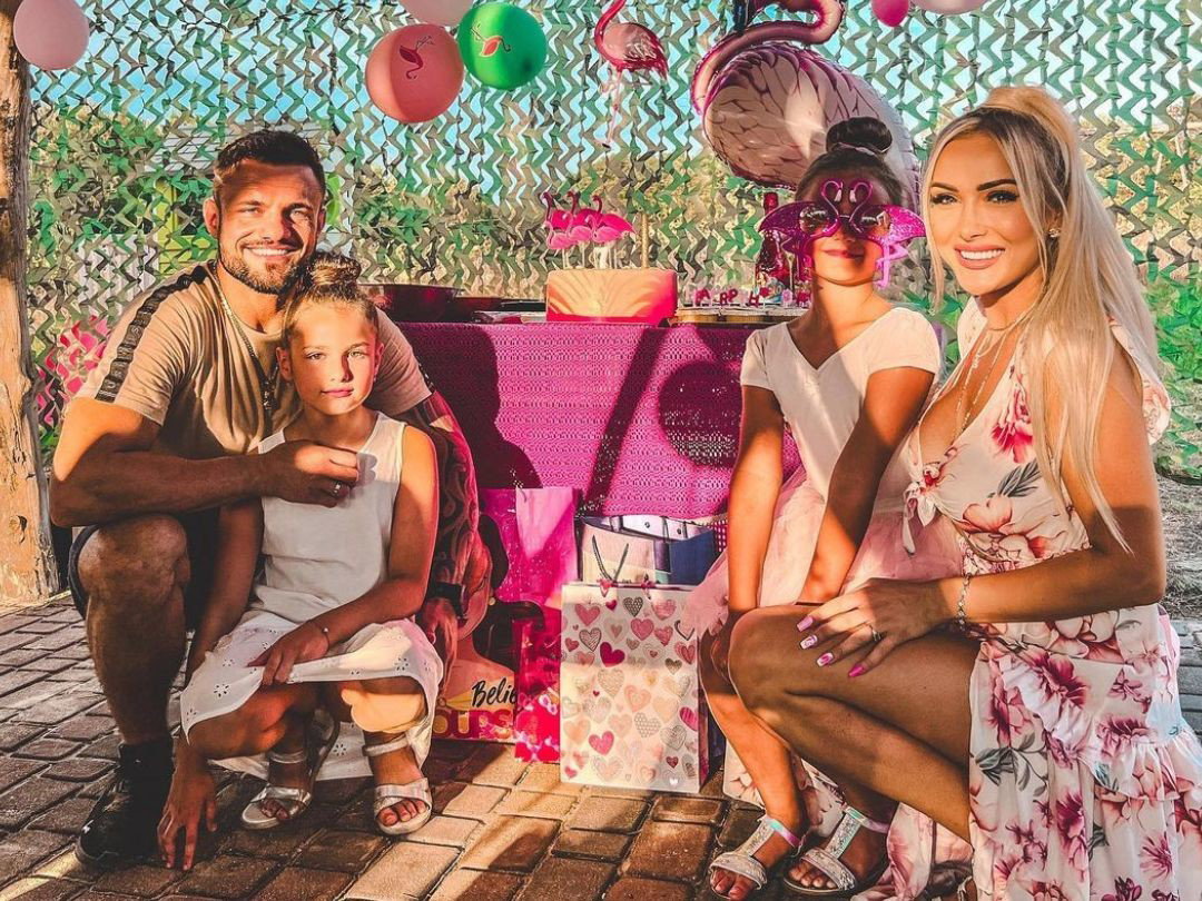 Eliza i Trybson z "Warsaw shore"  świętują 7. urodziny córki