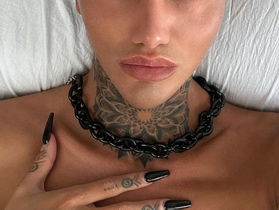 Zoperował się, aby przypominać filtr z Instagrama