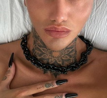 Zoperował się, aby przypominać filtr z Instagrama