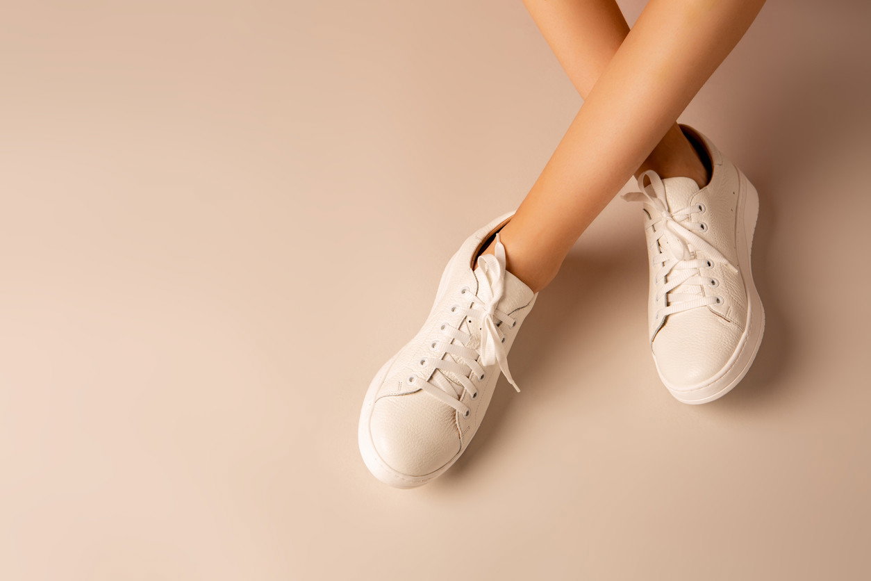 białe sneakersy w Lidlu za 39 zł