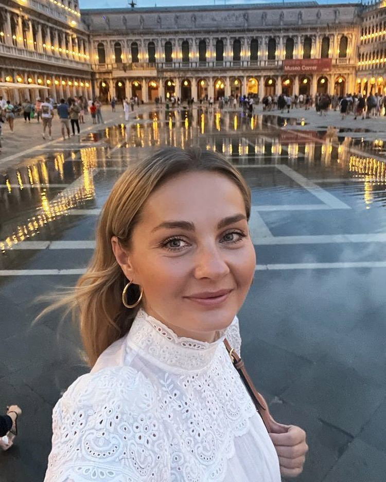 Małgorzata Socha - Rossmann