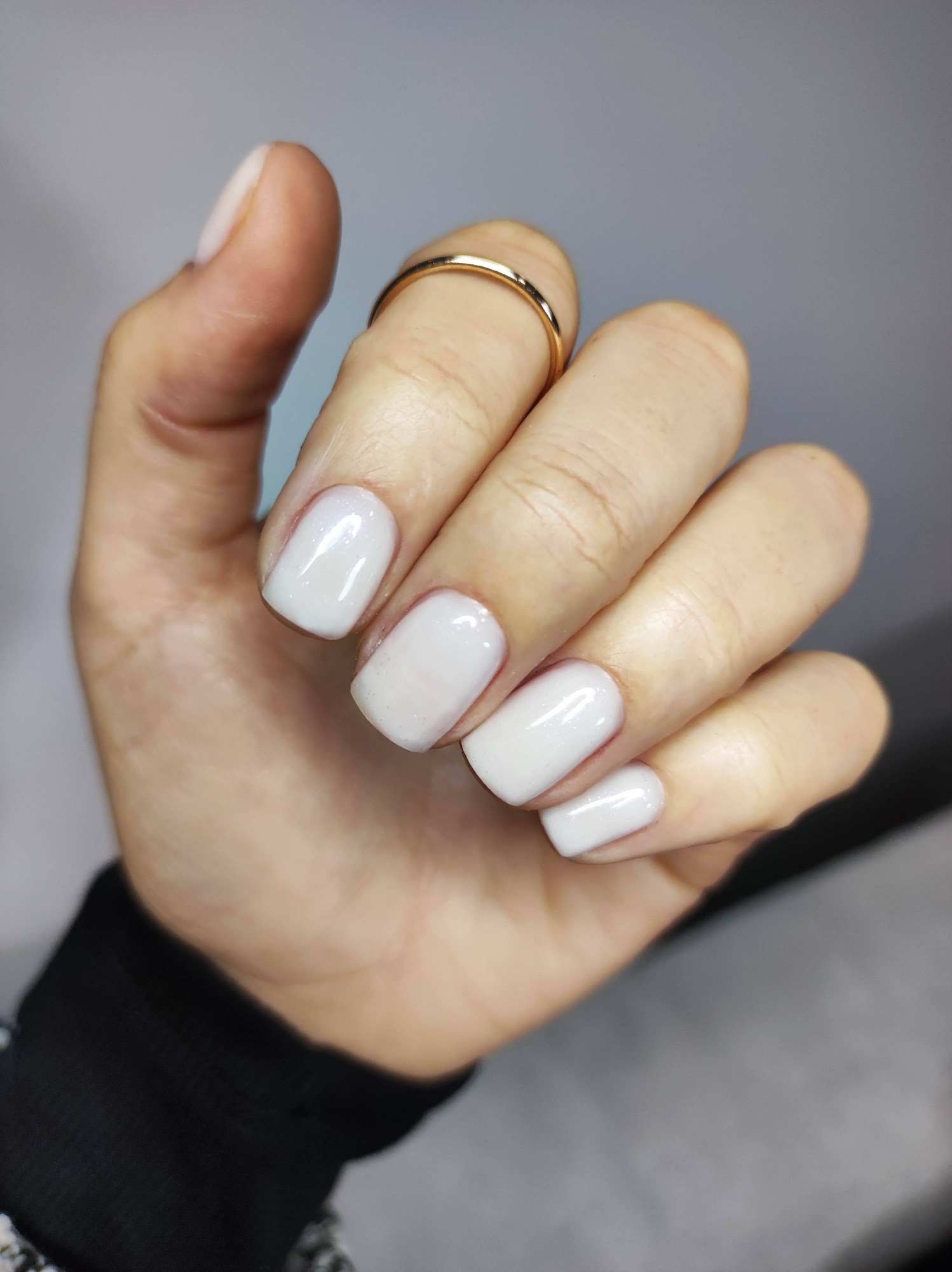 lakier do paznokci za 20 zł da efekt „milk nails”
