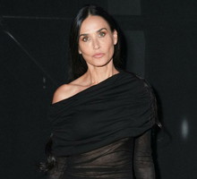 Demi Moore odsłoniła pierś