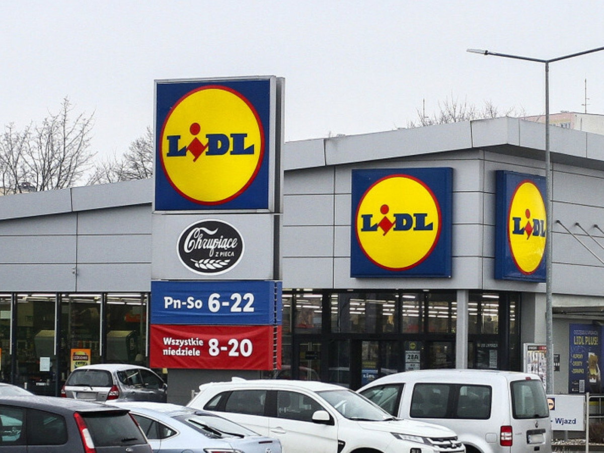Te klapki z Lilda to hit na lato. Wyglądają jak klapki Birkenstock, a kosztują tylko 29 zł